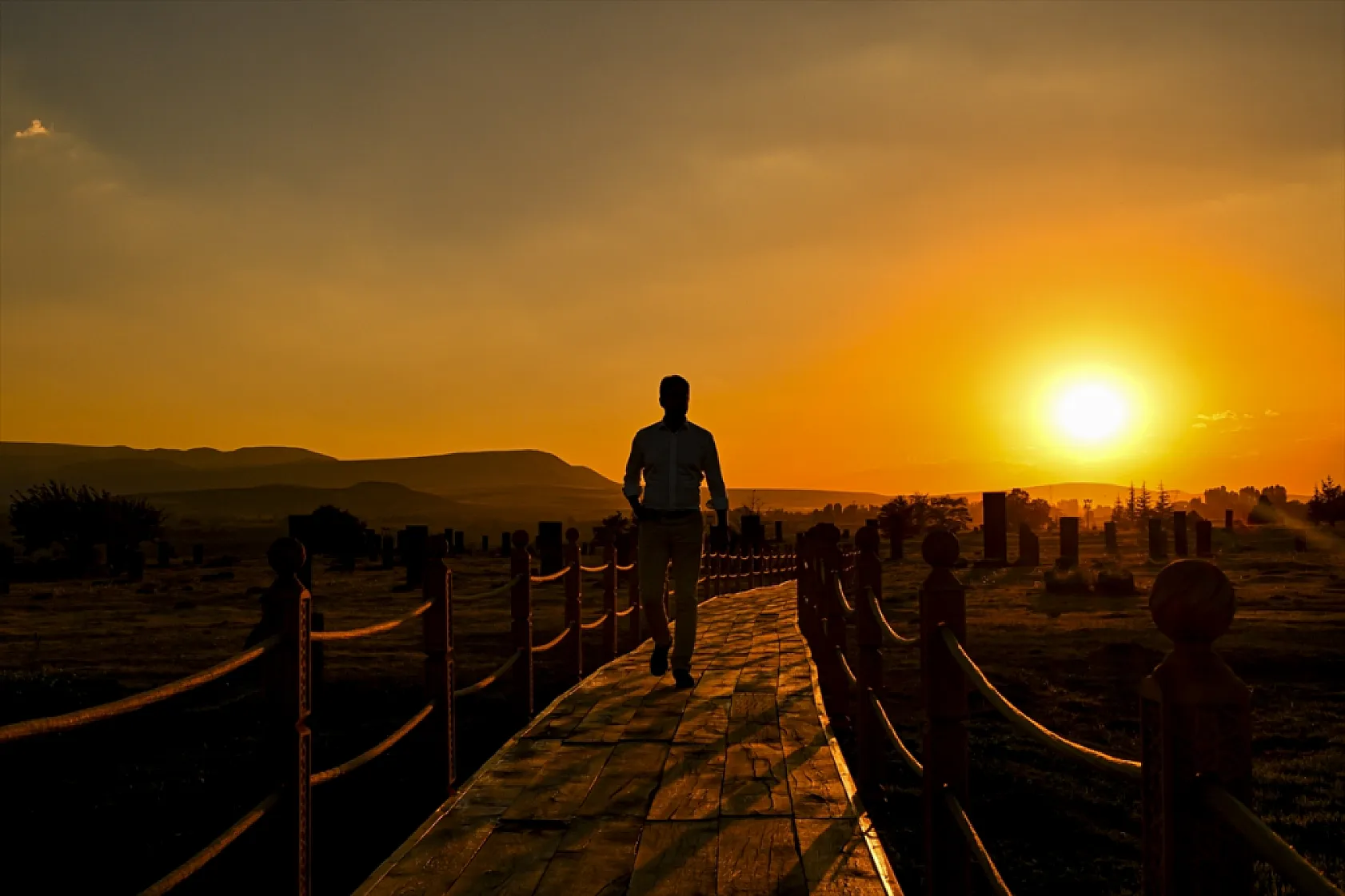 Selçuklu Meydan Mezarlığı zamana meydan okuyor
