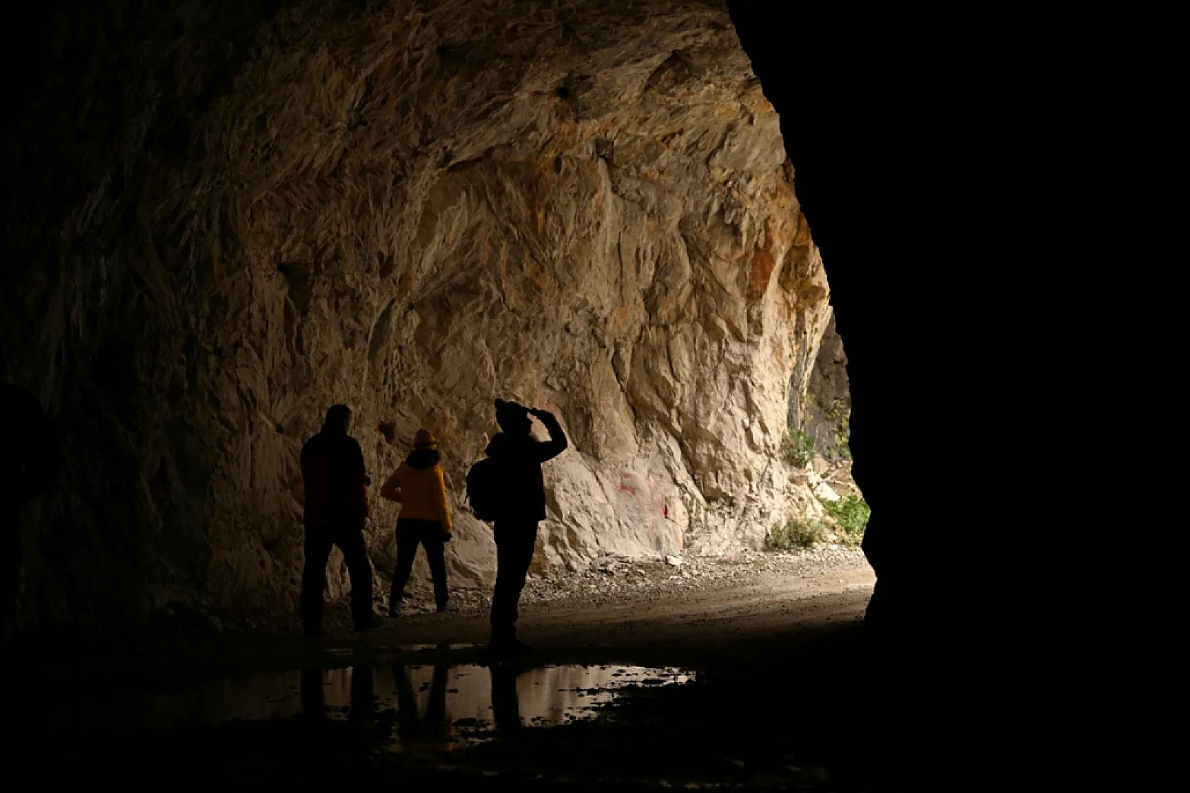 Karanlık Kanyonu ziyaretçilerini büyülüyor