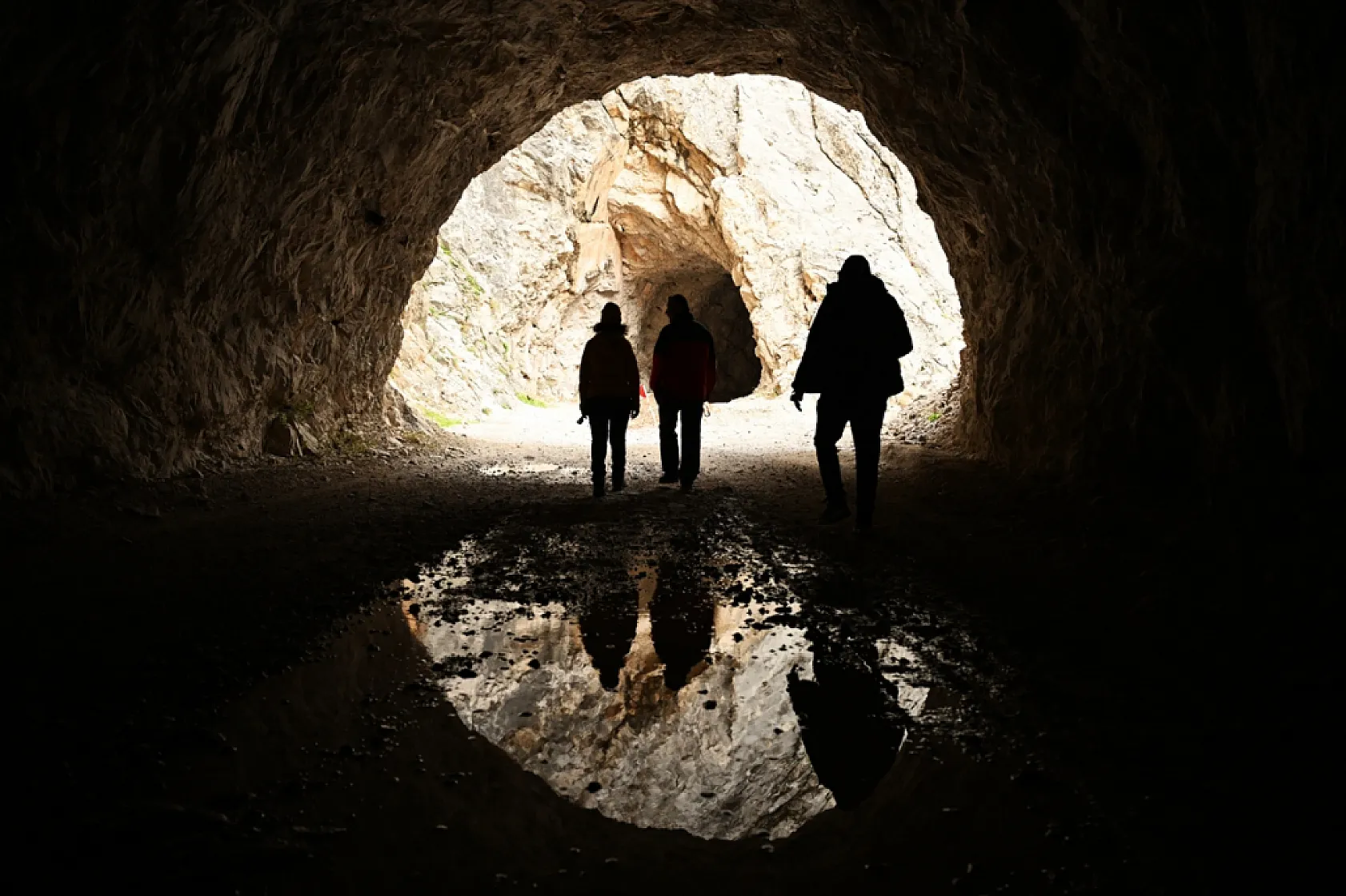 Karanlık Kanyonu ziyaretçilerini büyülüyor