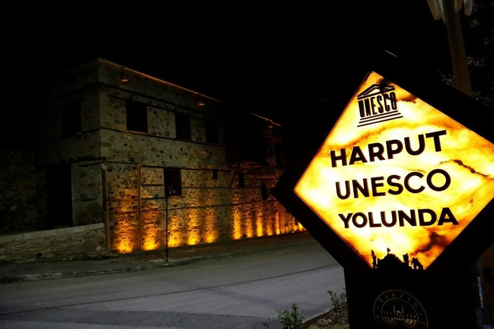 Harput'ta muhteşem gece fotoğrafları