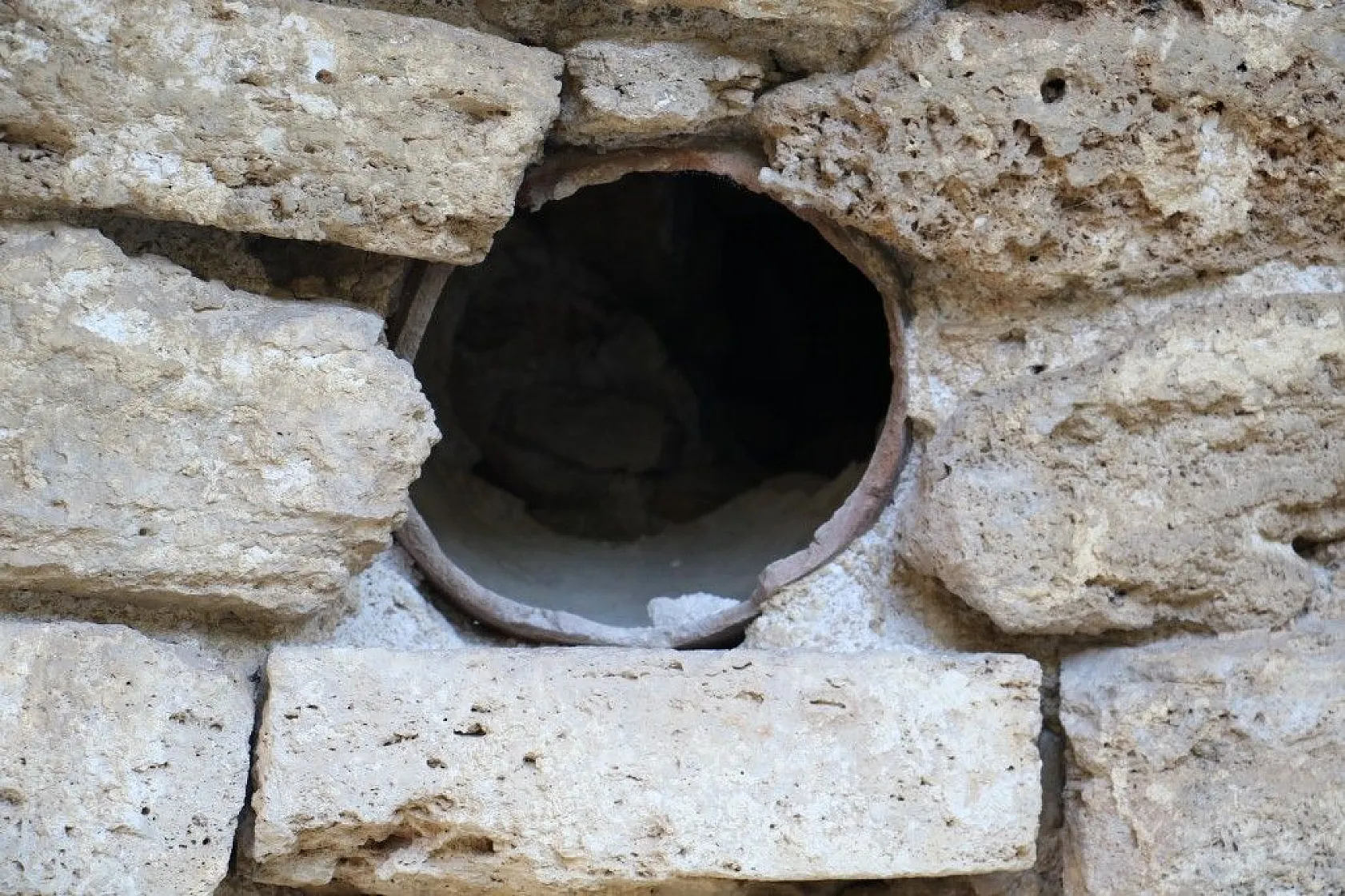 800 yıllık 'Kağtsrahayeats Manastırı' restore edilmeyi bekliyor