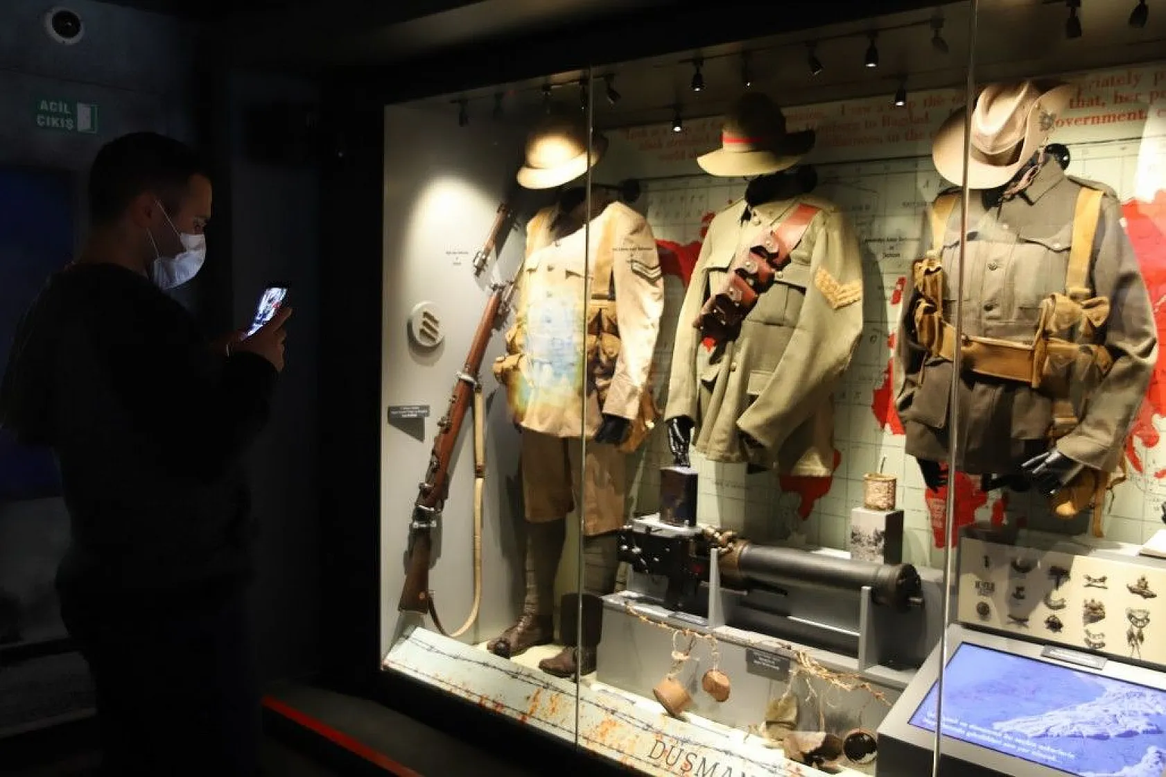 Çanakkale Savaşları Mobil Müzesi'nin 40'ıncı durağı Elazığ oldu