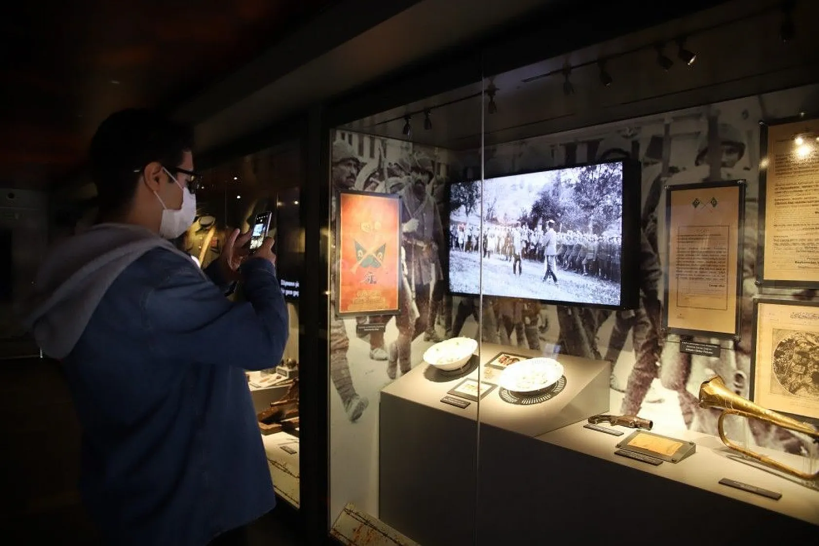 Çanakkale Savaşları Mobil Müzesi'nin 40'ıncı durağı Elazığ oldu