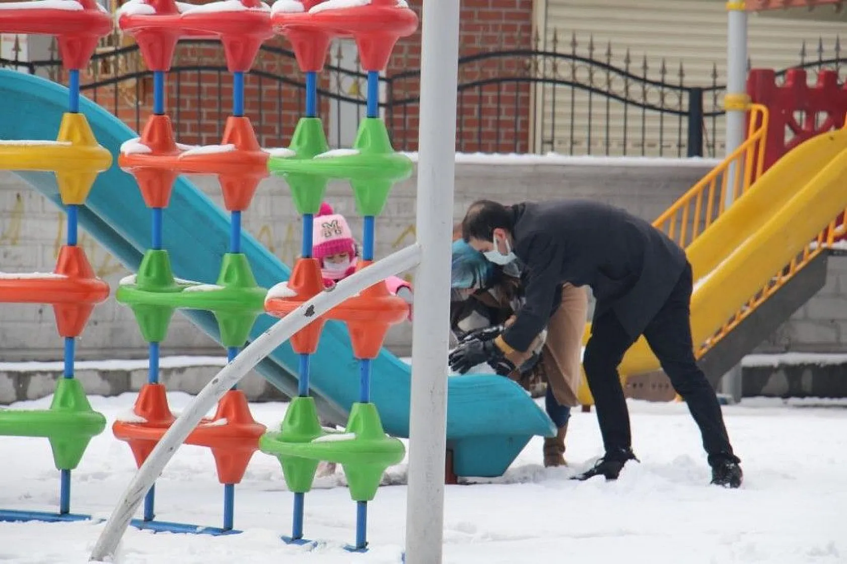 Elazığ'da kar sevinci