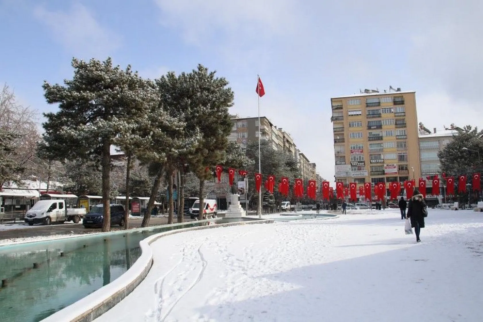 Elazığ'da kar sevinci