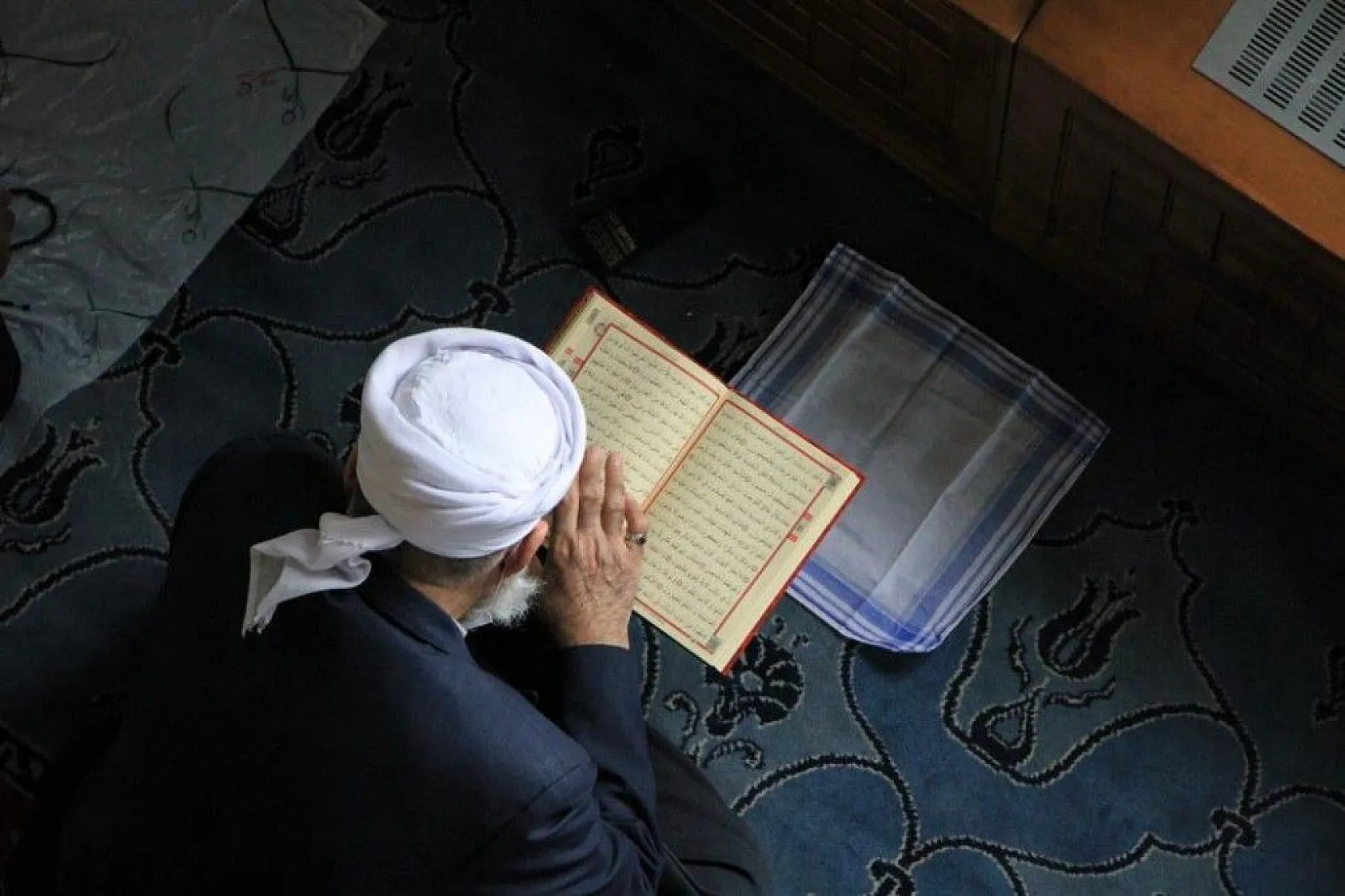 İzzet Paşa Camii'nde duygulu anlar yaşandı
