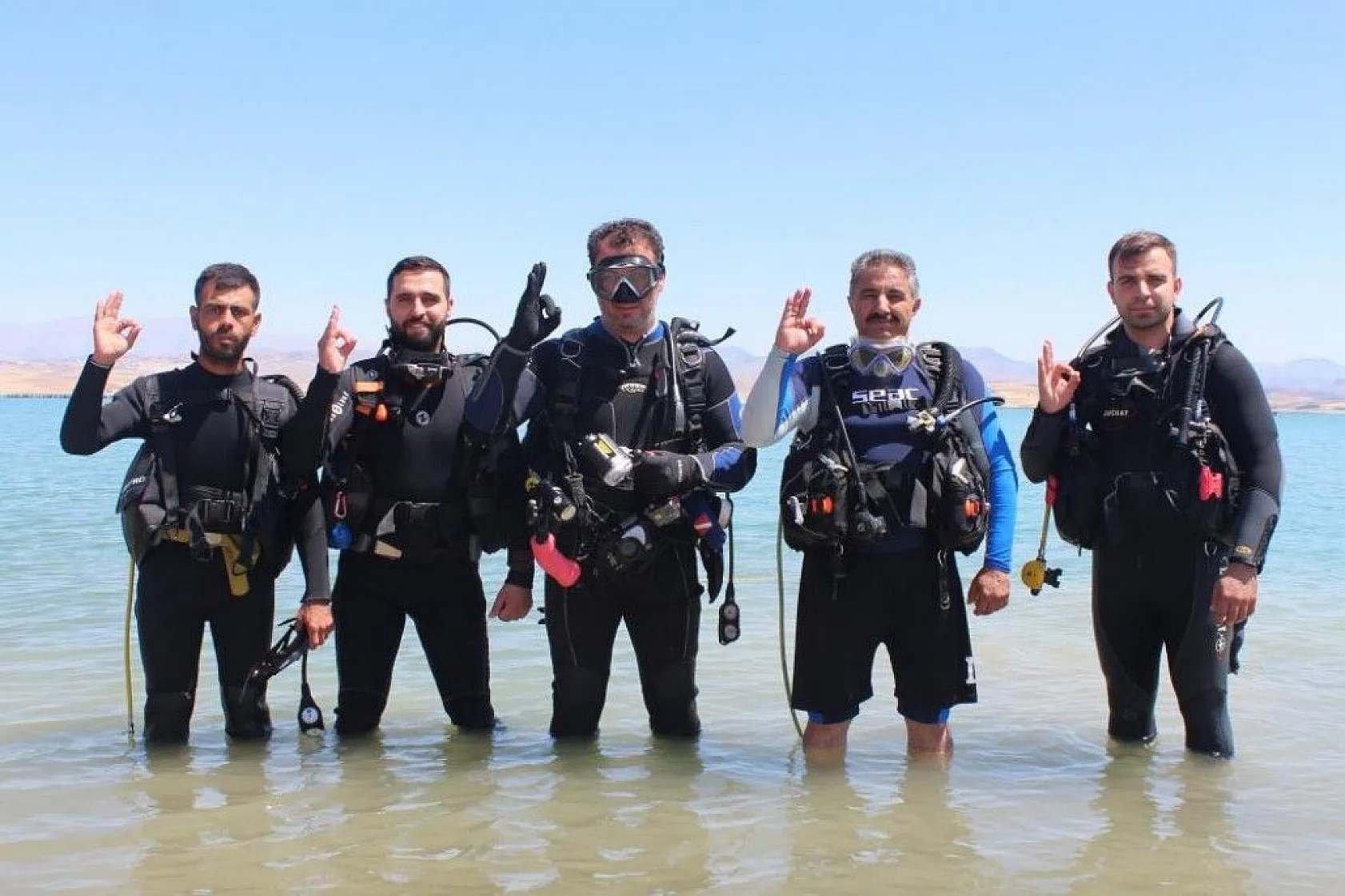 Yarımada olan Elazığ, dalış tutuklarının dikkatini çekiyor