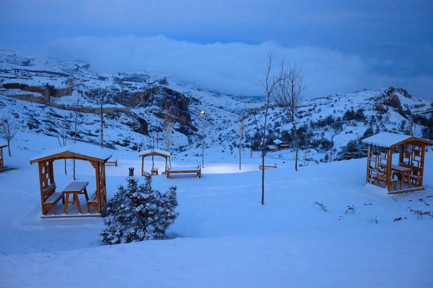 Harput'ta gece ışıkları ile görsel şölen
