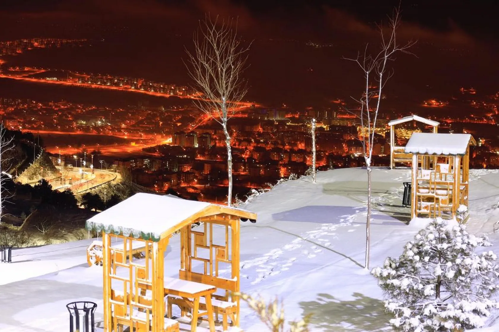 Harput'ta gece ışıkları ile görsel şölen