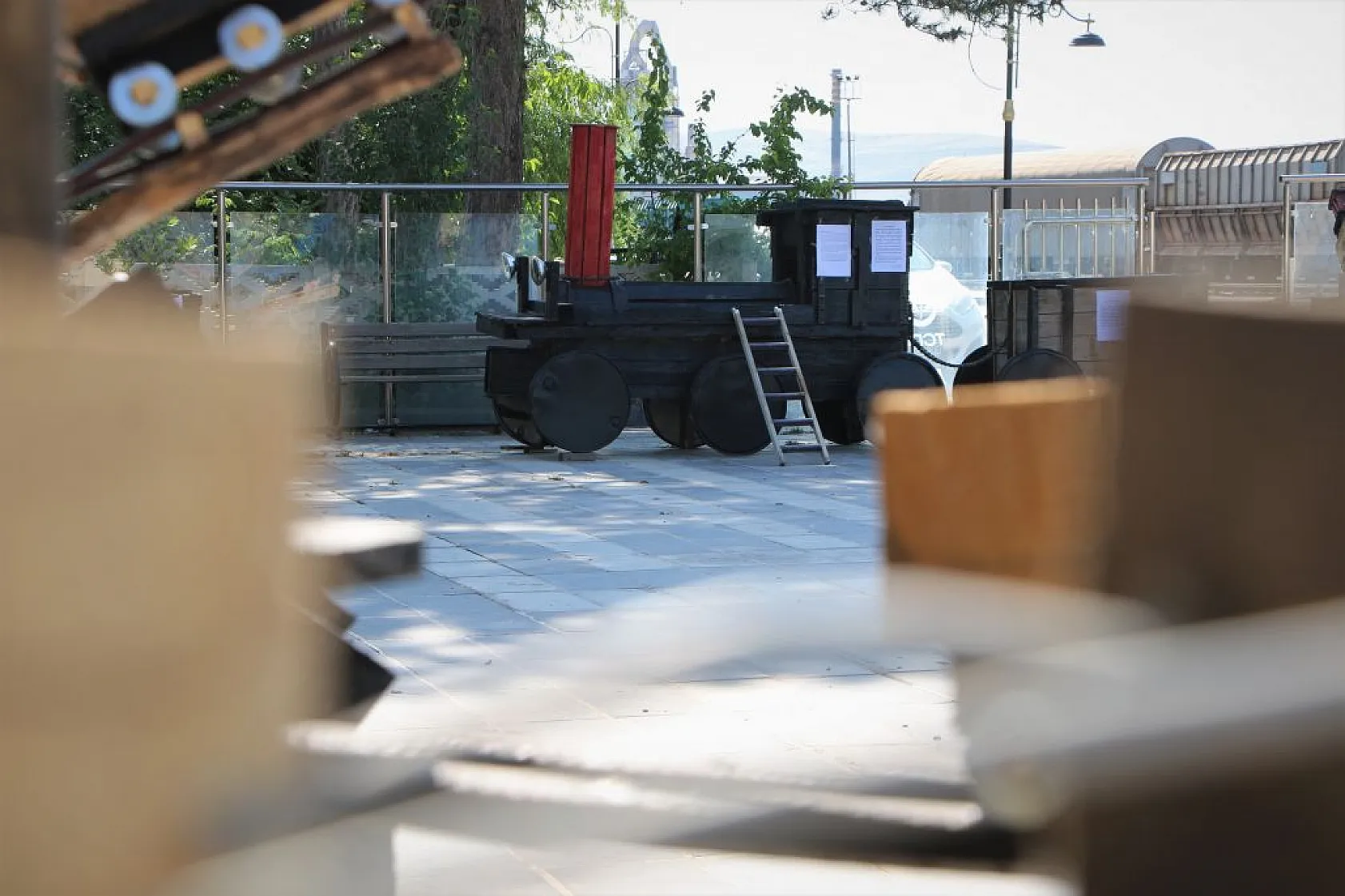 Atık malzemelerden sanat eserine