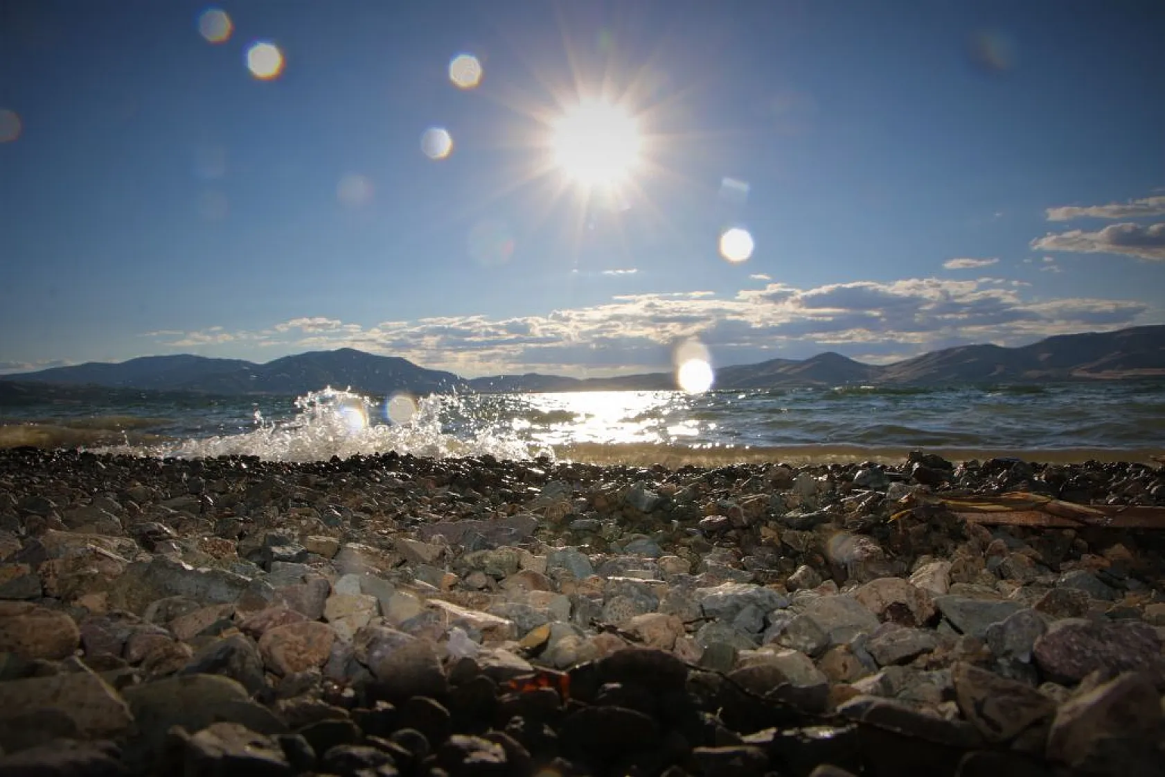 Hazar Gölü'nde eşsiz günbatımı