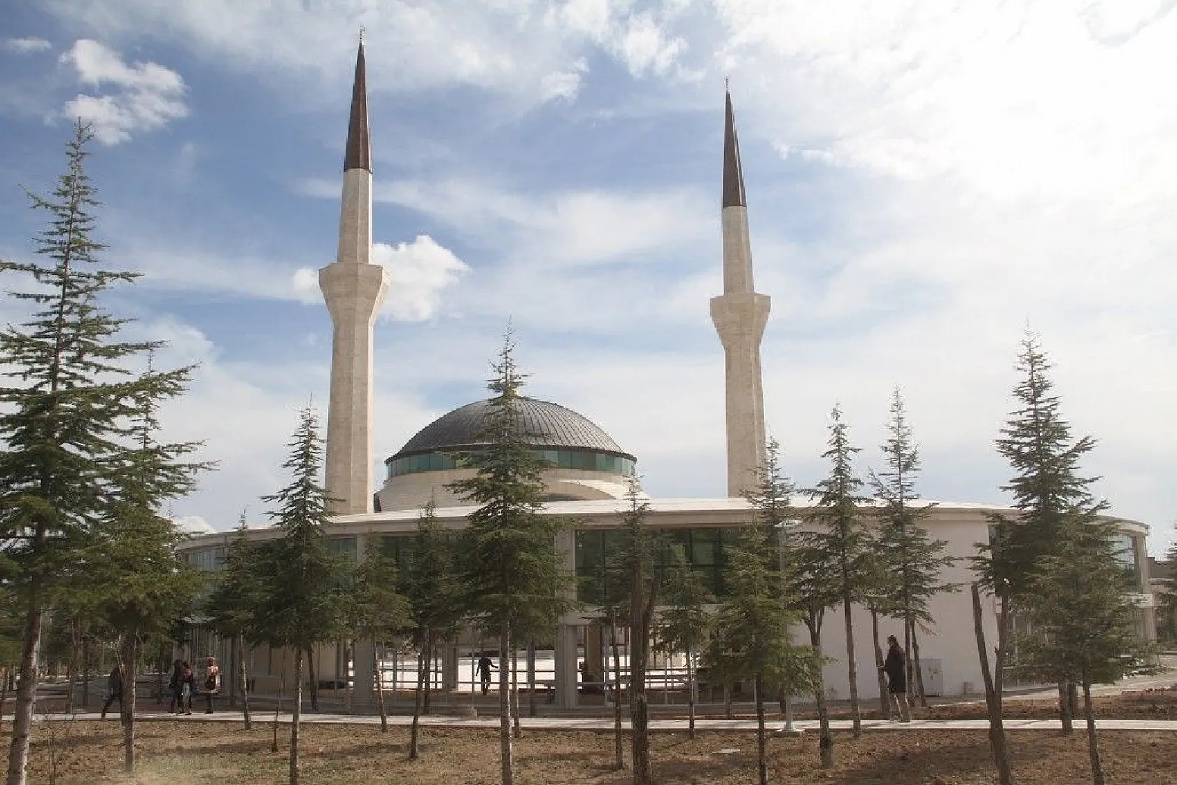 'Hilal' mimarili camiden fotoğraflar