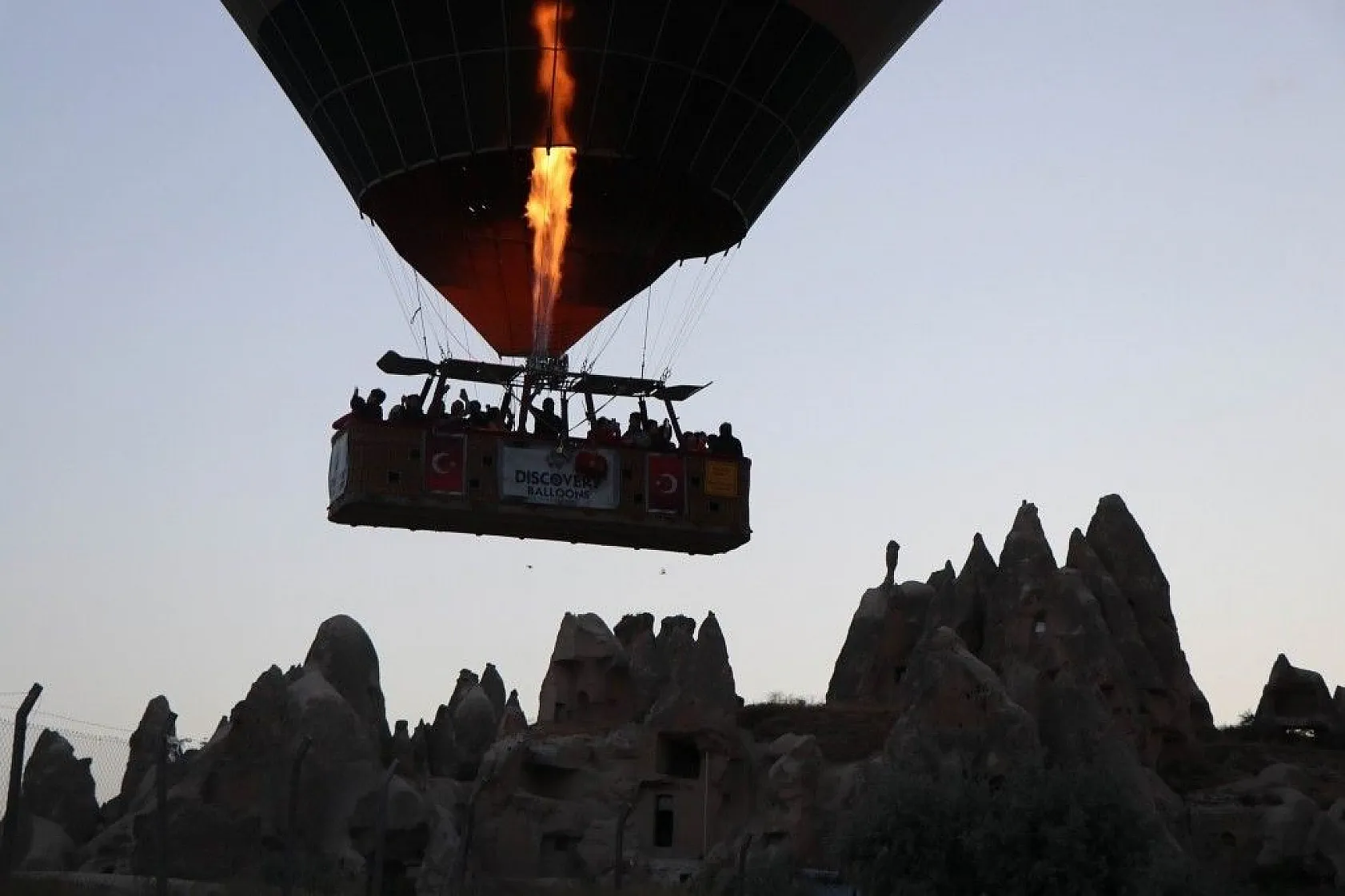Kapadokya'da balonların görsel şöleni