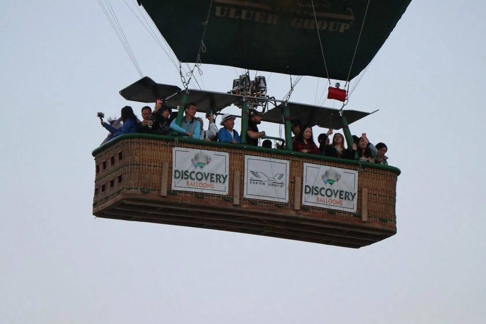 Kapadokya'da balonların görsel şöleni