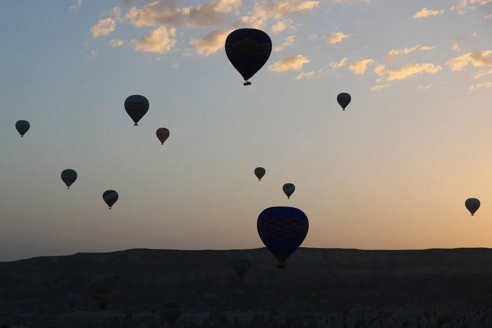 Kapadokya'da balonların görsel şöleni