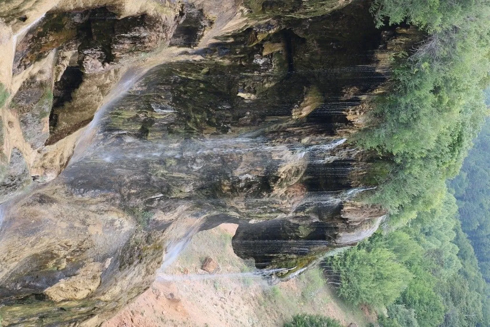 Dipsizgöl Şelalesi'nde eşsiz güzellik