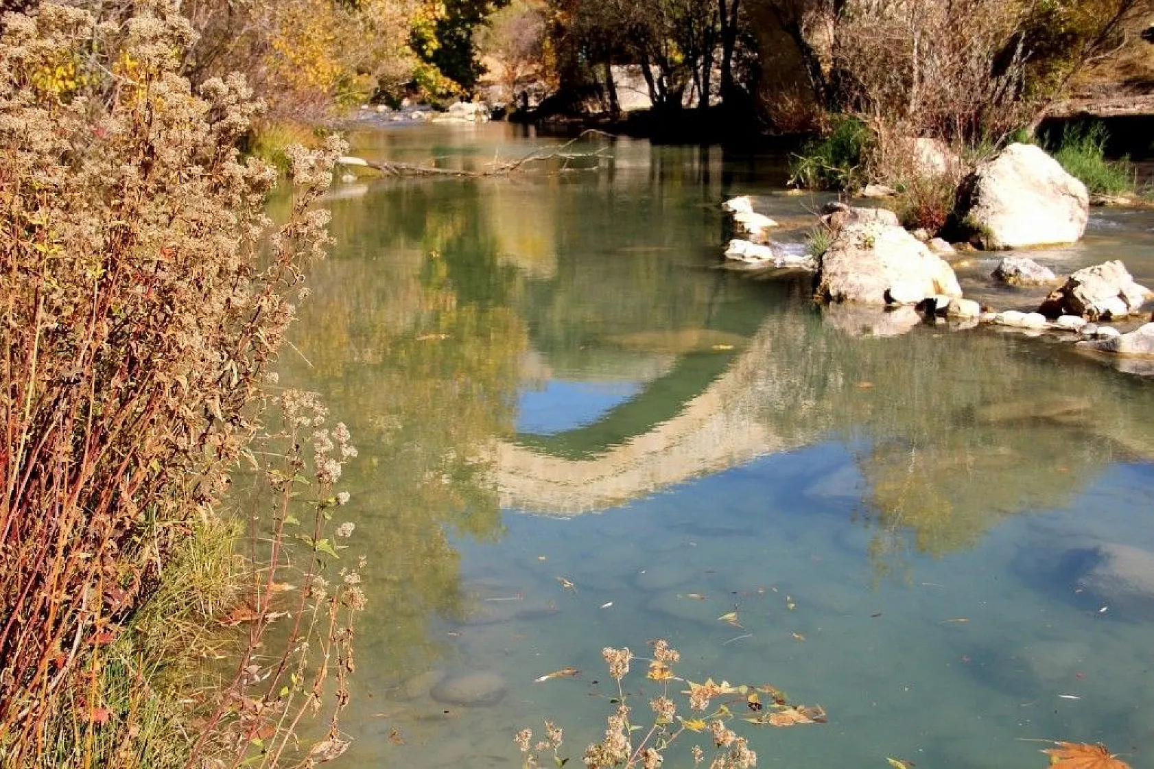 Tağar Köprüsün'de sonbahar şölen
