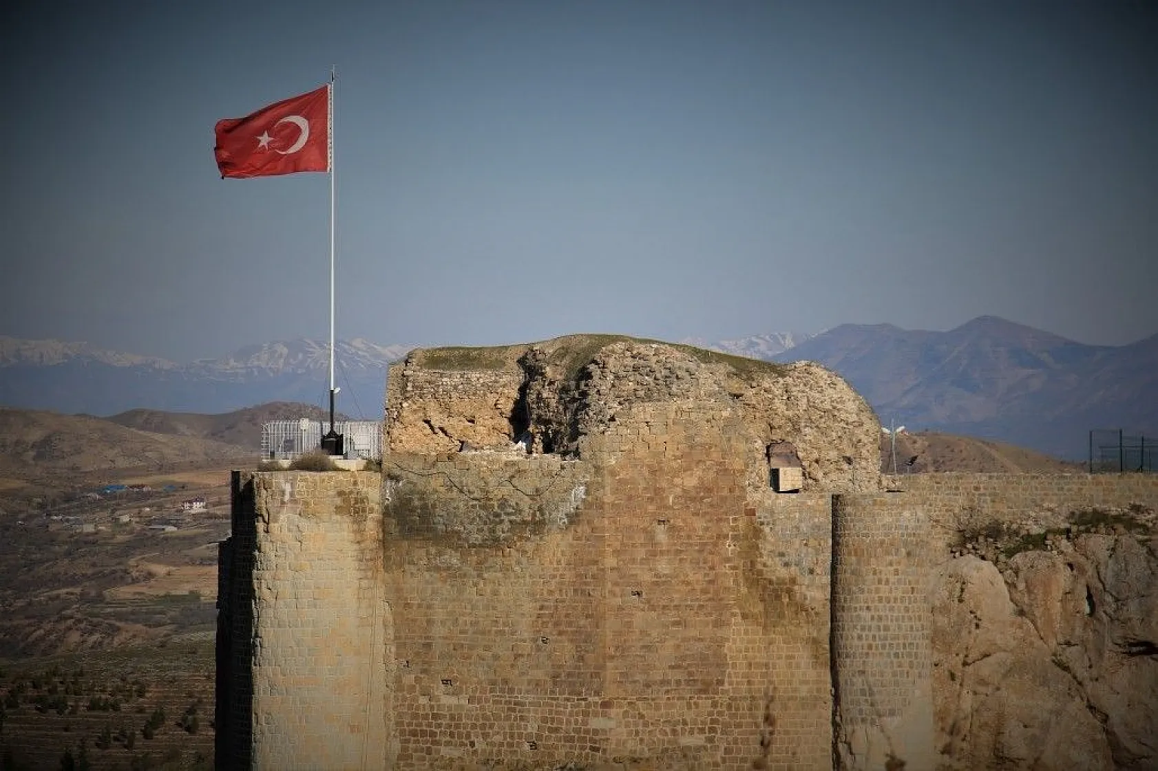 Elazığ'ın tarihi mahallesi boş kaldı!