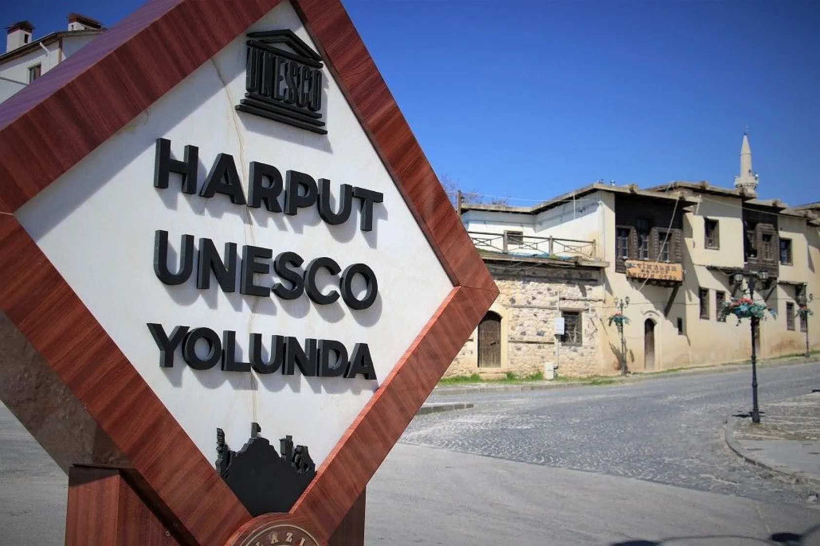 Elazığ'ın tarihi mahallesi boş kaldı!