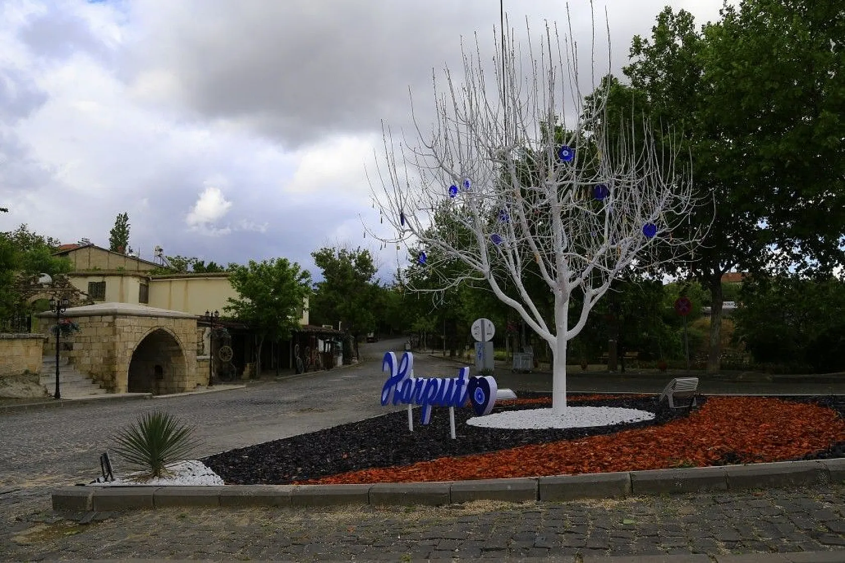 Son zamanlarda çekilen kartpostallık muhteşem Elazığ fotoğrafları...