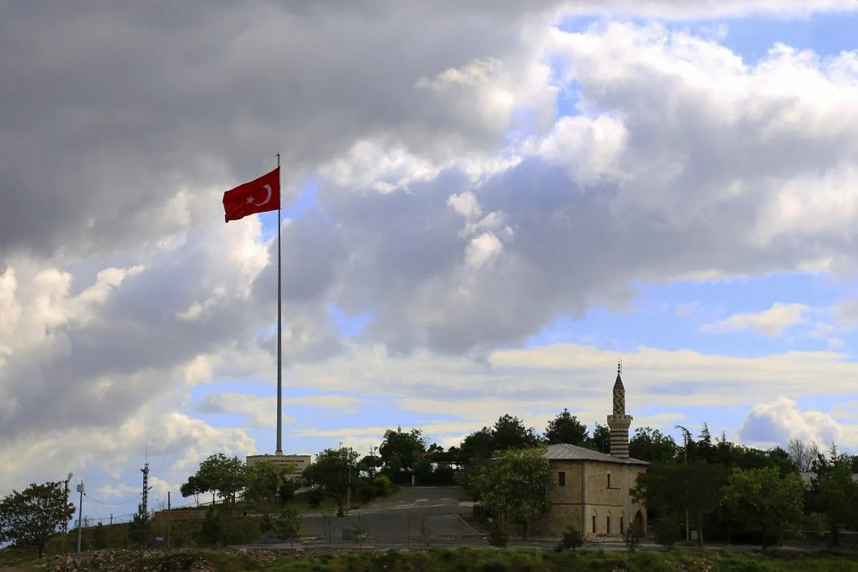 Son zamanlarda çekilen kartpostallık muhteşem Elazığ fotoğrafları...