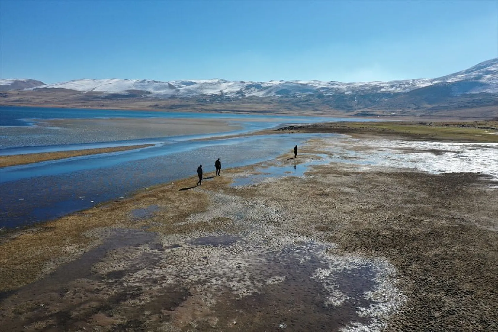 Doğu'nun saklı güzelliği Balık Gölü kuruma tehlikesi altında