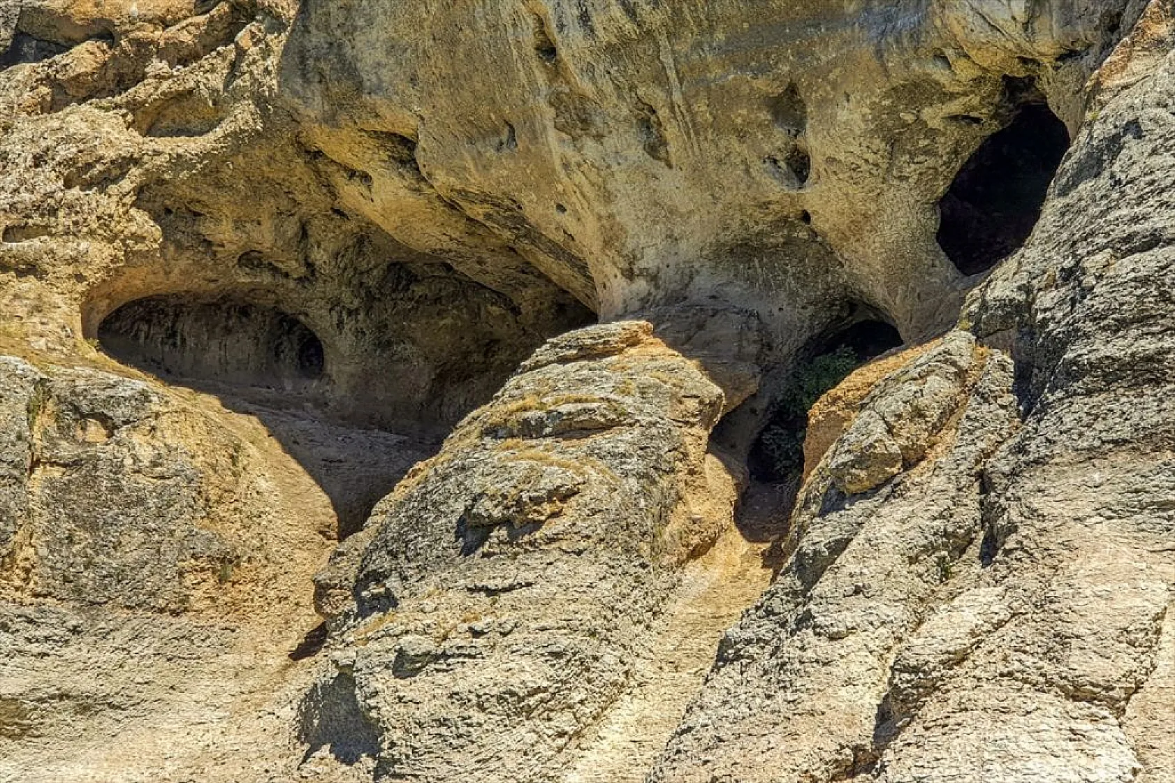 Doğa harikası Karaleylek Kanyonu