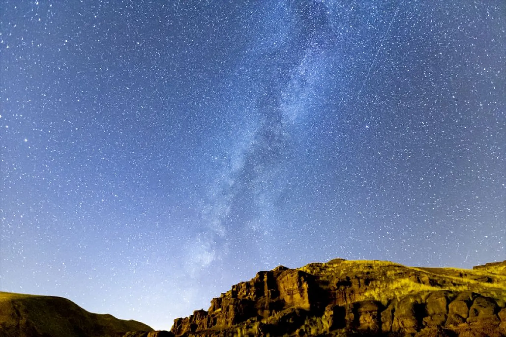 Narman Peribacaları 'yıldız şöleni' ile görüntülendi