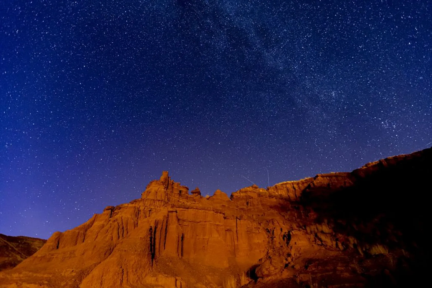 Narman Peribacaları 'yıldız şöleni' ile görüntülendi