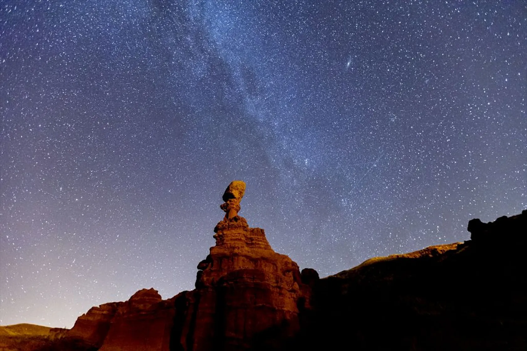 Narman Peribacaları 'yıldız şöleni' ile görüntülendi