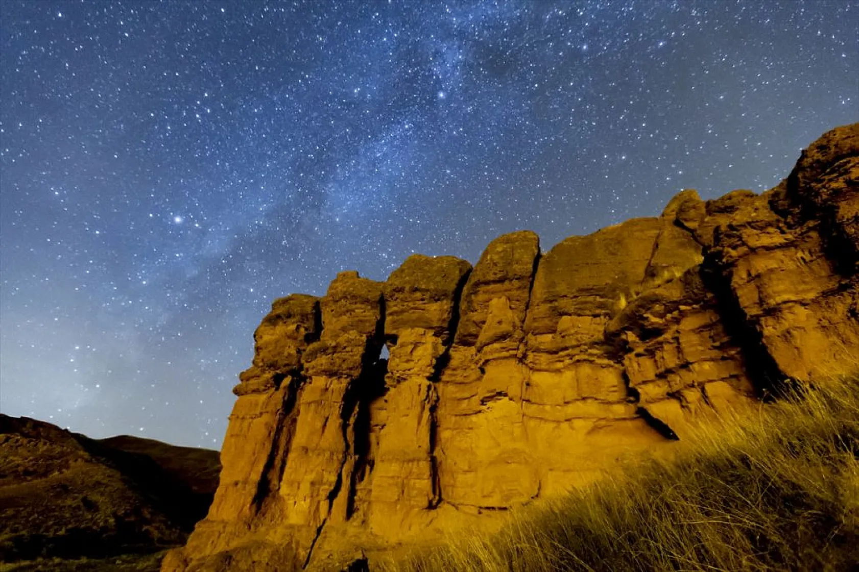 Narman Peribacaları 'yıldız şöleni' ile görüntülendi