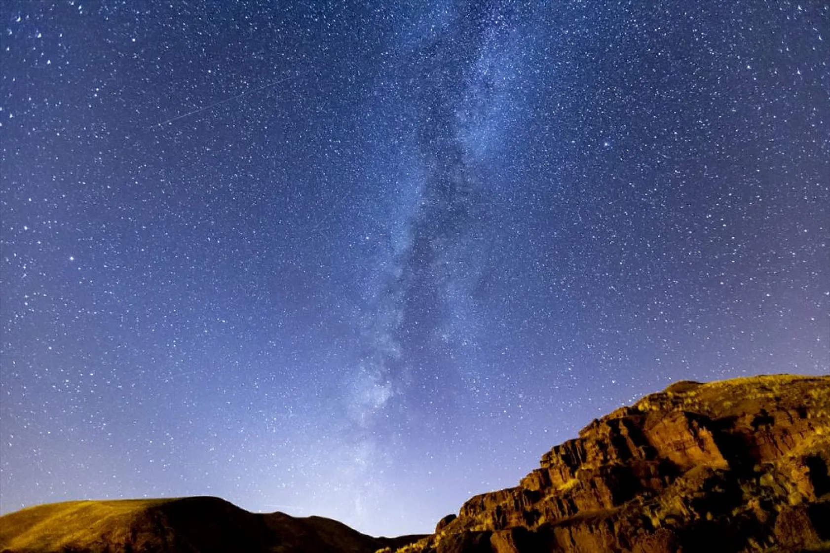 Narman Peribacaları 'yıldız şöleni' ile görüntülendi