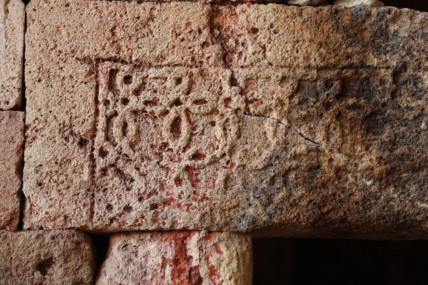 750 yıllık kervansaray zamana direniyor