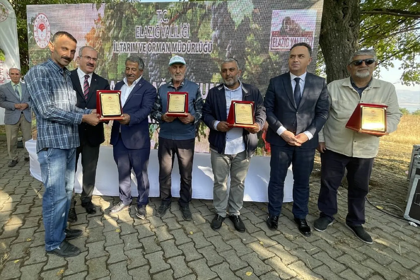 Elazığ'da 'bağ bozumu ve orcik' etkinliği