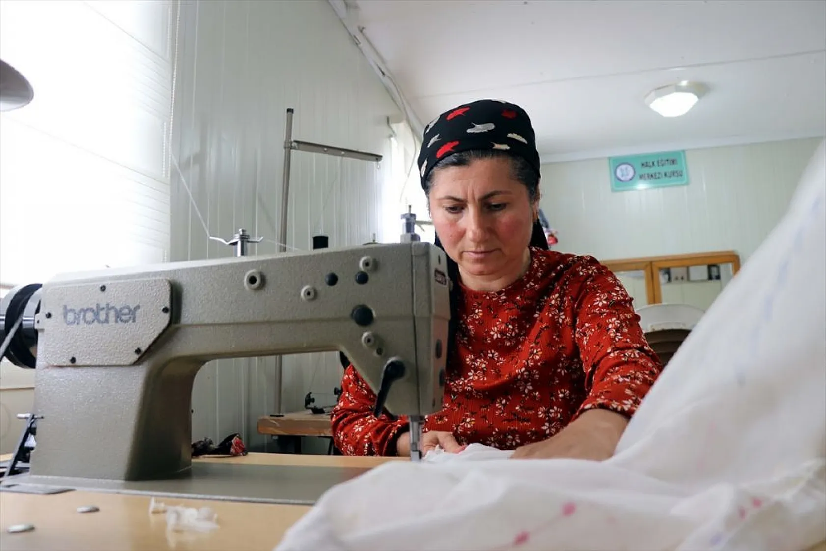 Ahıska Türkü kadınlar Türkiye'de meslek öğreniyor