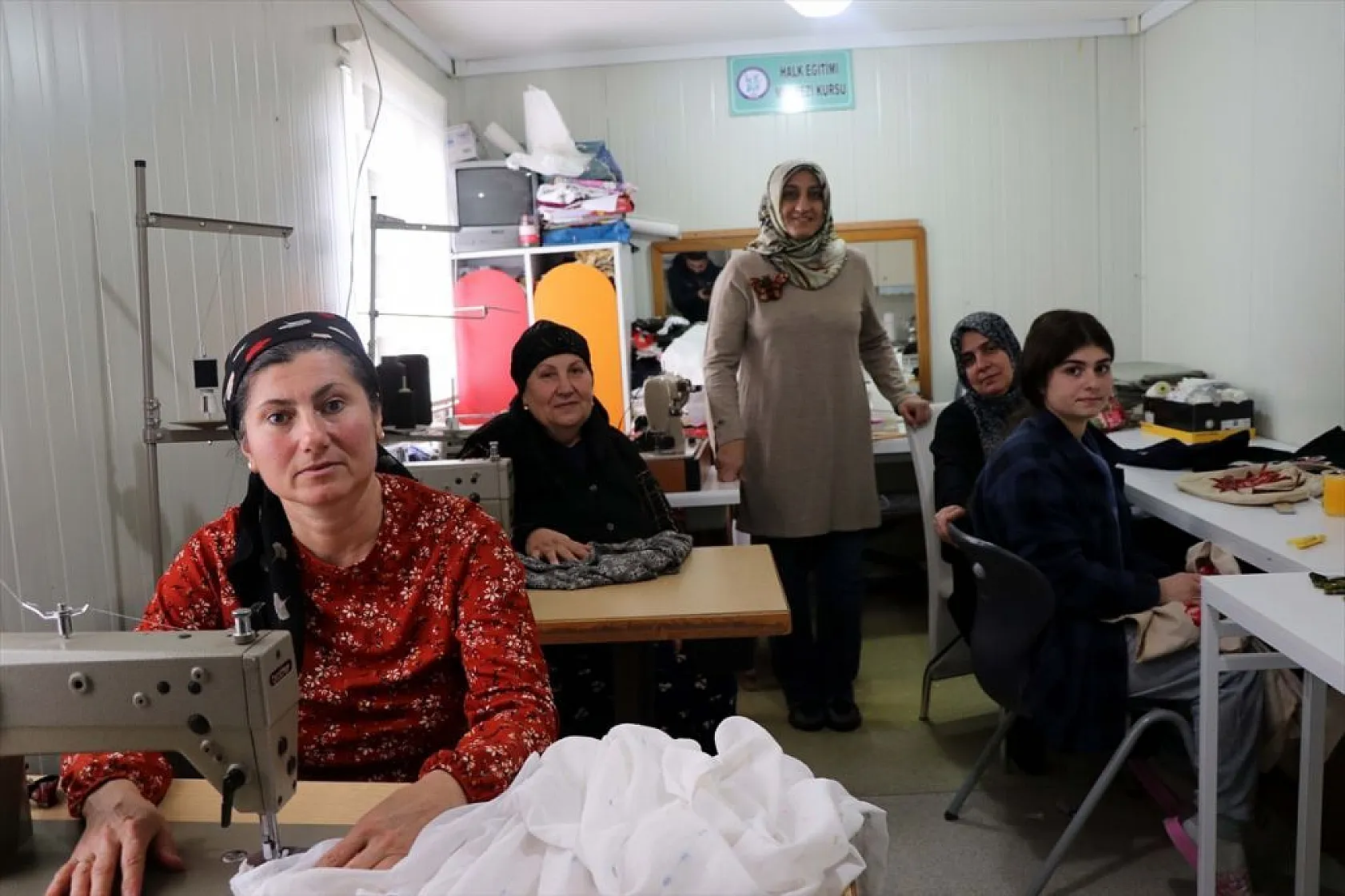 Ahıska Türkü kadınlar Türkiye'de meslek öğreniyor