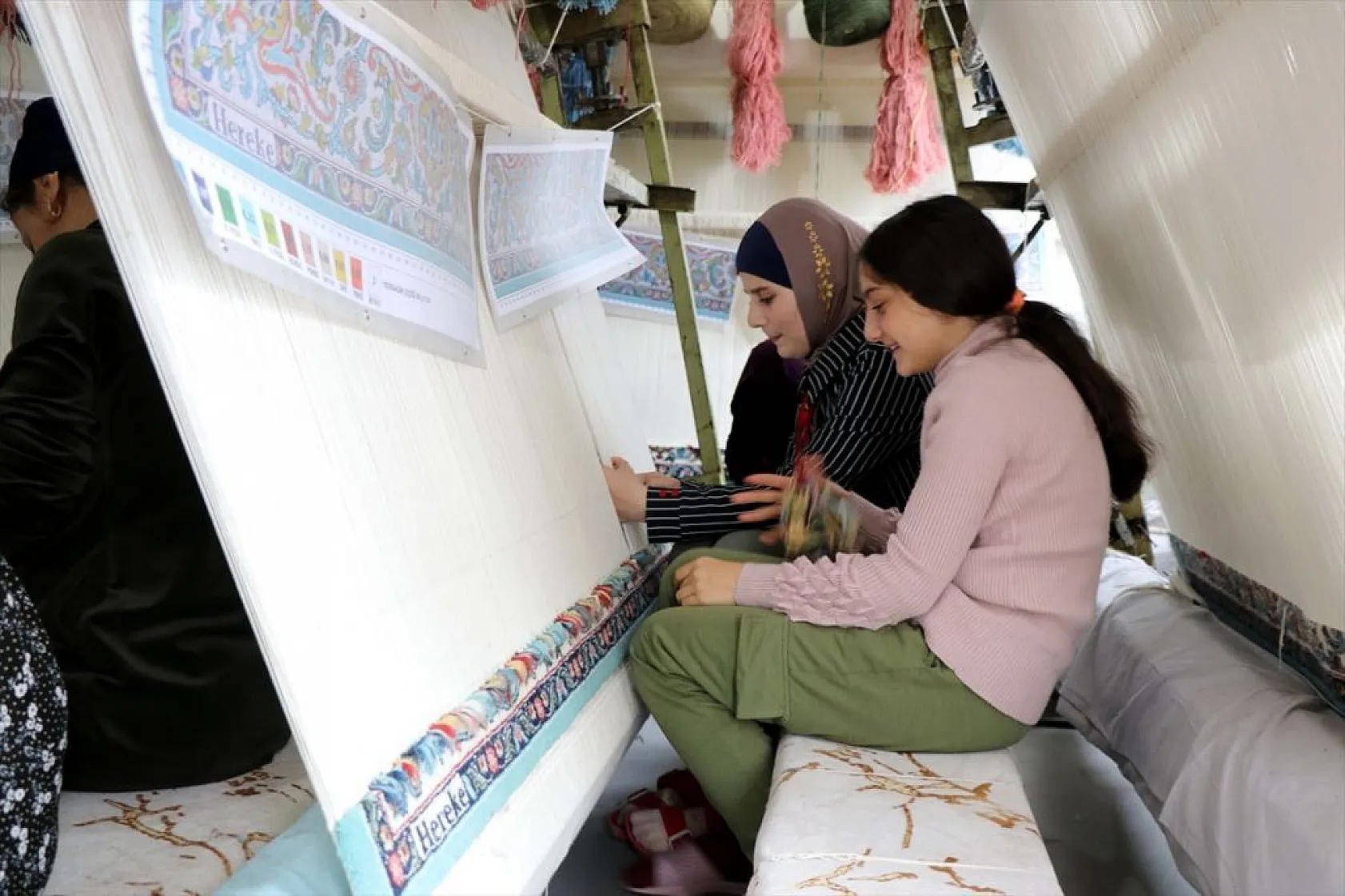 Ahıska Türkü kadınlar Türkiye'de meslek öğreniyor