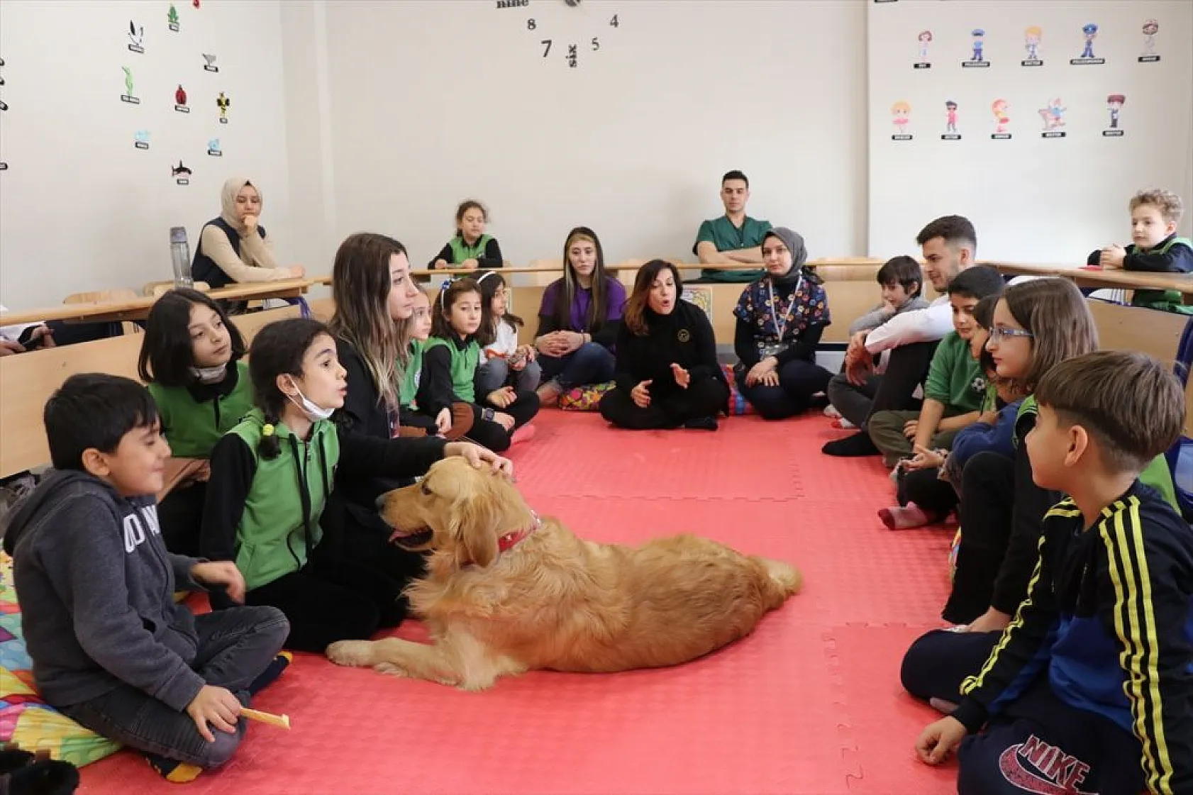'Sokağın Gerçek Sahipleri Projesi' öğrencilerle buluştu