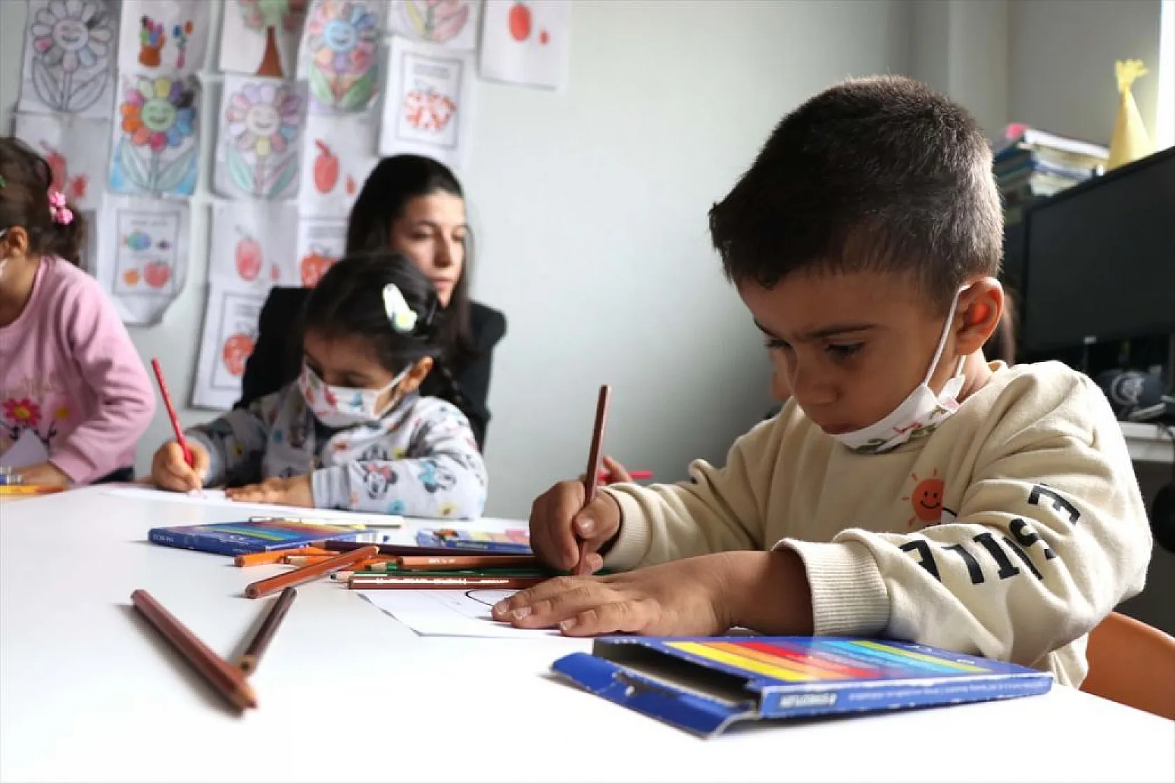 'Gezici öğretmen' uygulaması, öğrencileri okulla buluşturdu