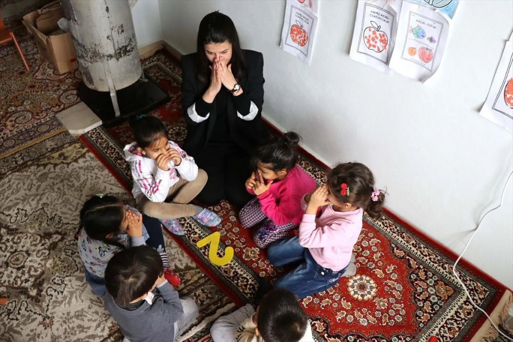 'Gezici öğretmen' uygulaması, öğrencileri okulla buluşturdu