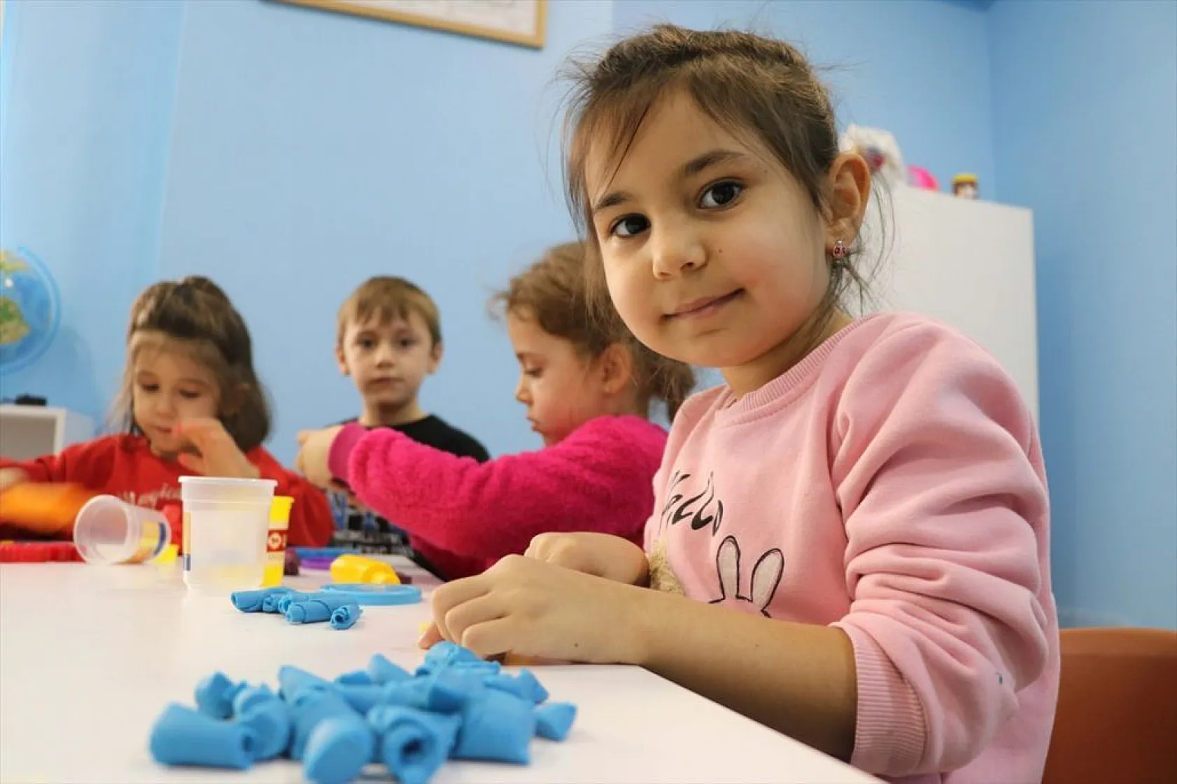 Depremzede minikler için, yurtta ana sınıfı oluşturuldu