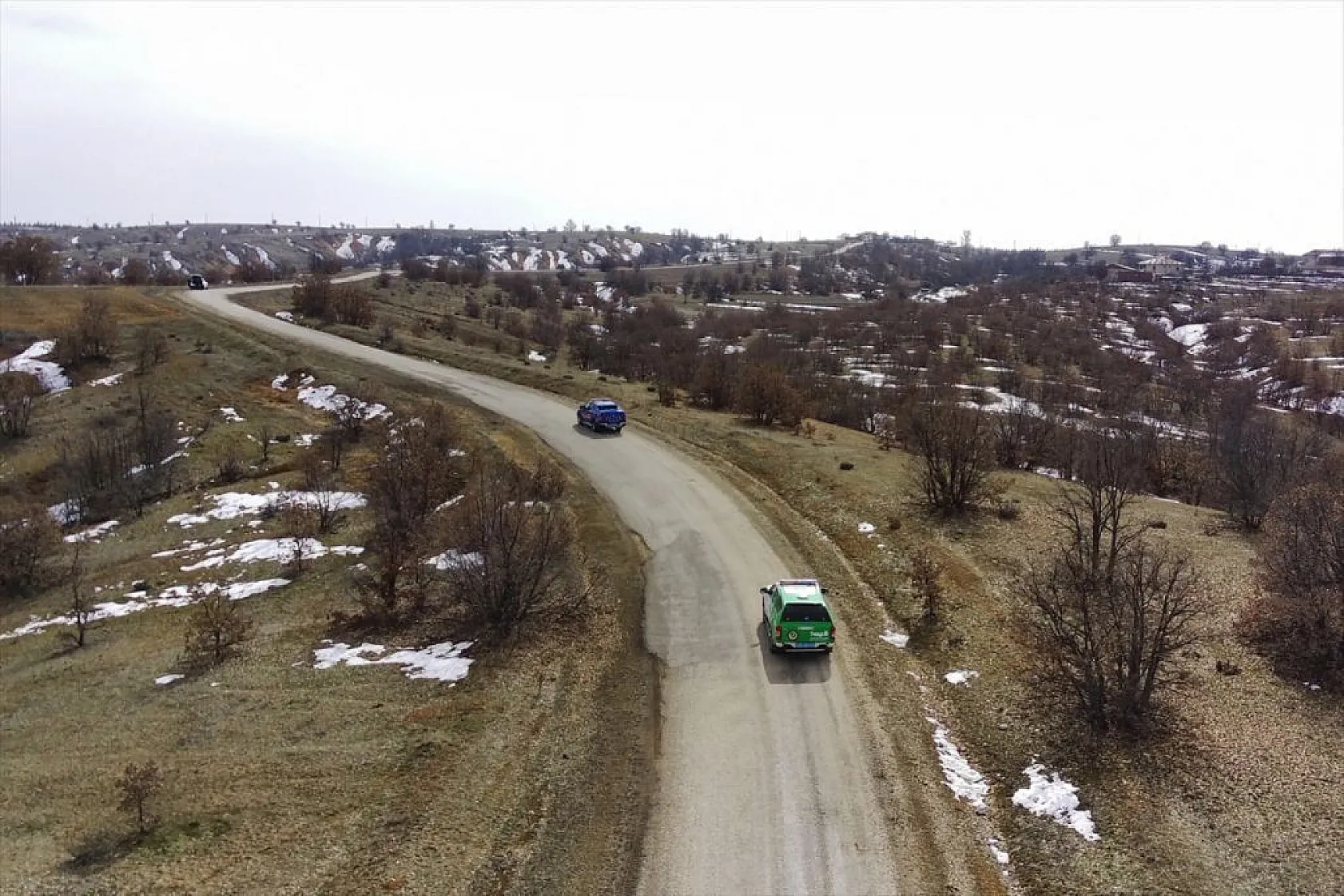 Elazığ'da ekipler, depremzedelerin yaralarını sarıyor
