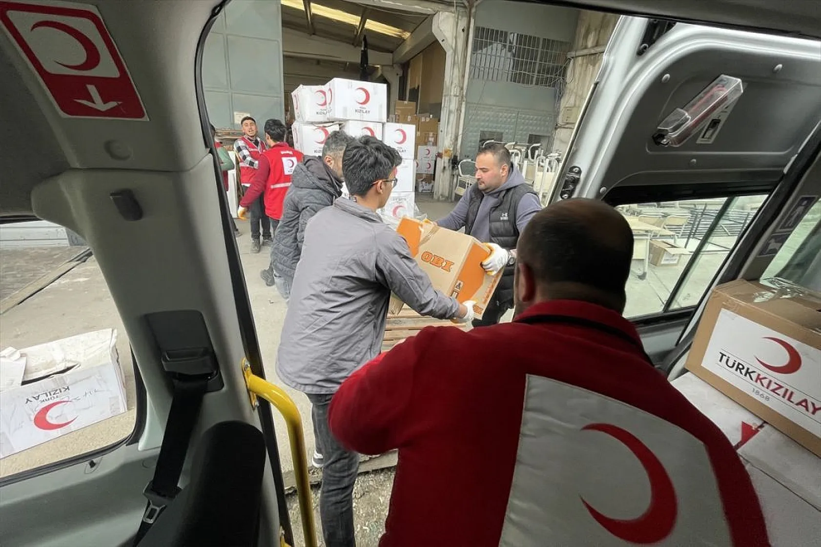 Elazığlılar, afetzedeler için tek yürek oldu