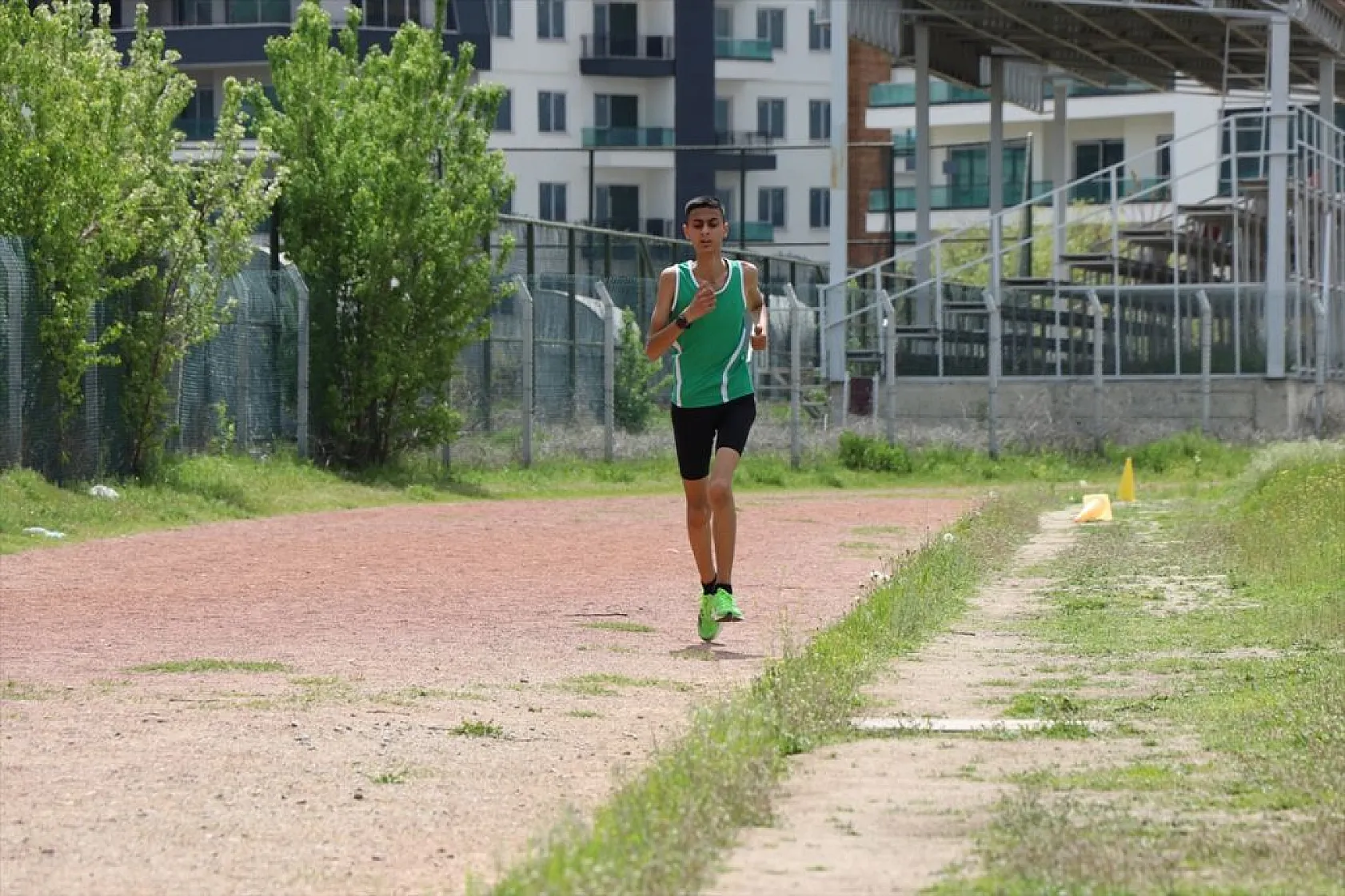 Elazığlı milli atlet, 'Paris Olimpiyatları'na koşuyor
