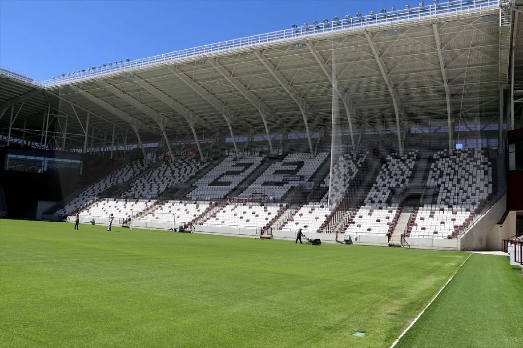 Elazığ'ın modern stadında yarın ilk düdük çalacak