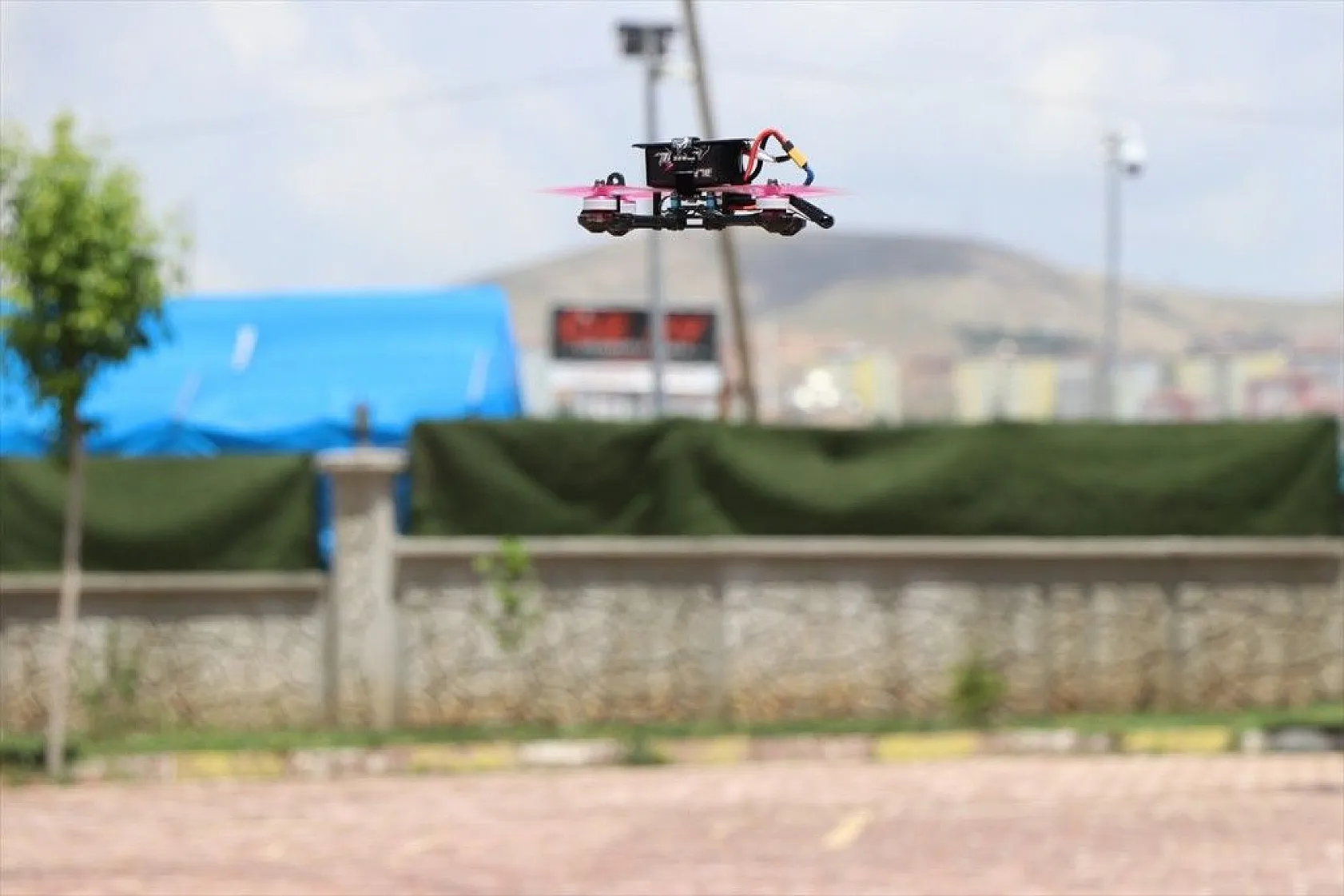 Depremden dolayı yarım kalan hayalini Elazığ'da gerçekleştirdi