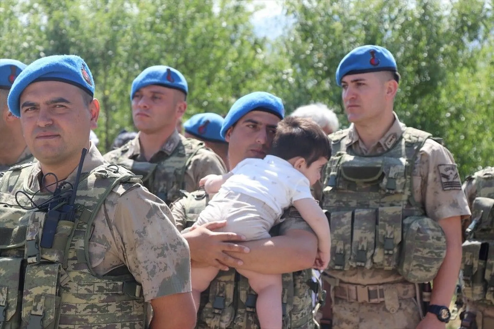 Elazığ'da komandolar dualarla Suriye'ye uğurlandı