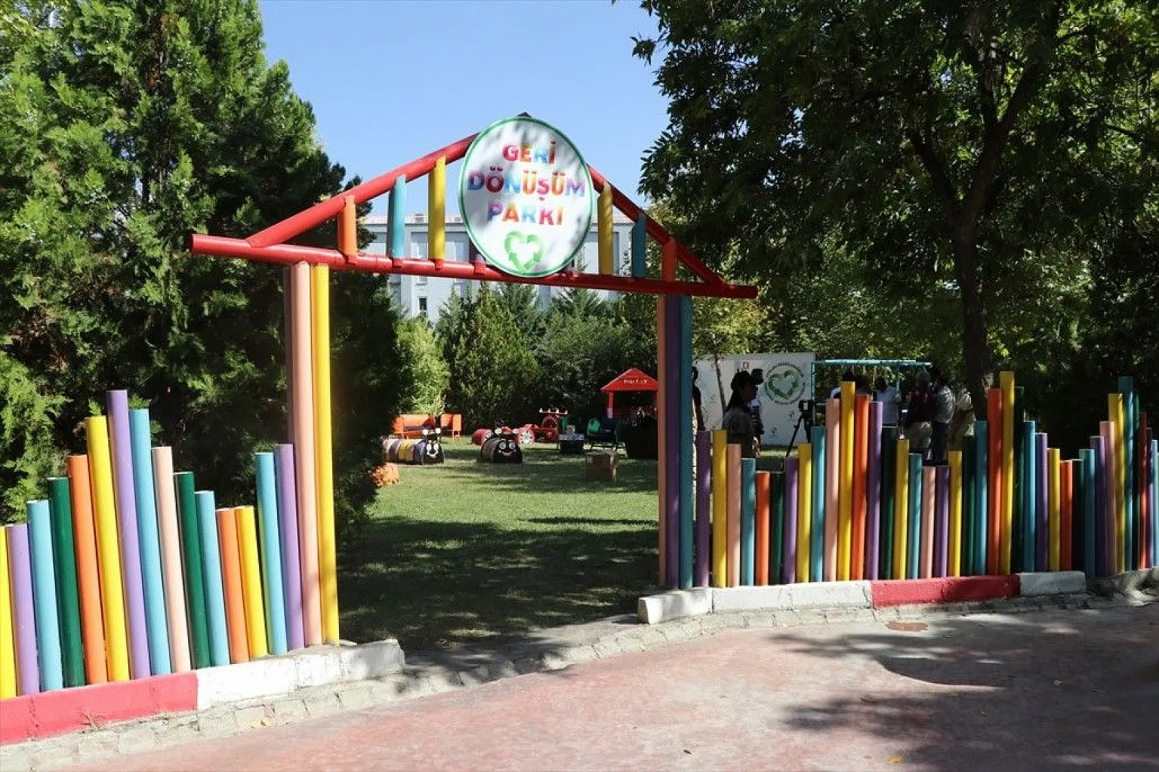 Elazığ Hipodromu'ndaki atıklar geri dönüşüm parkına dönüştürüldü