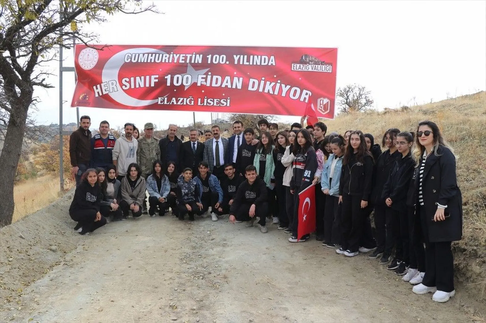 10 bin fidan toprakla buluştu