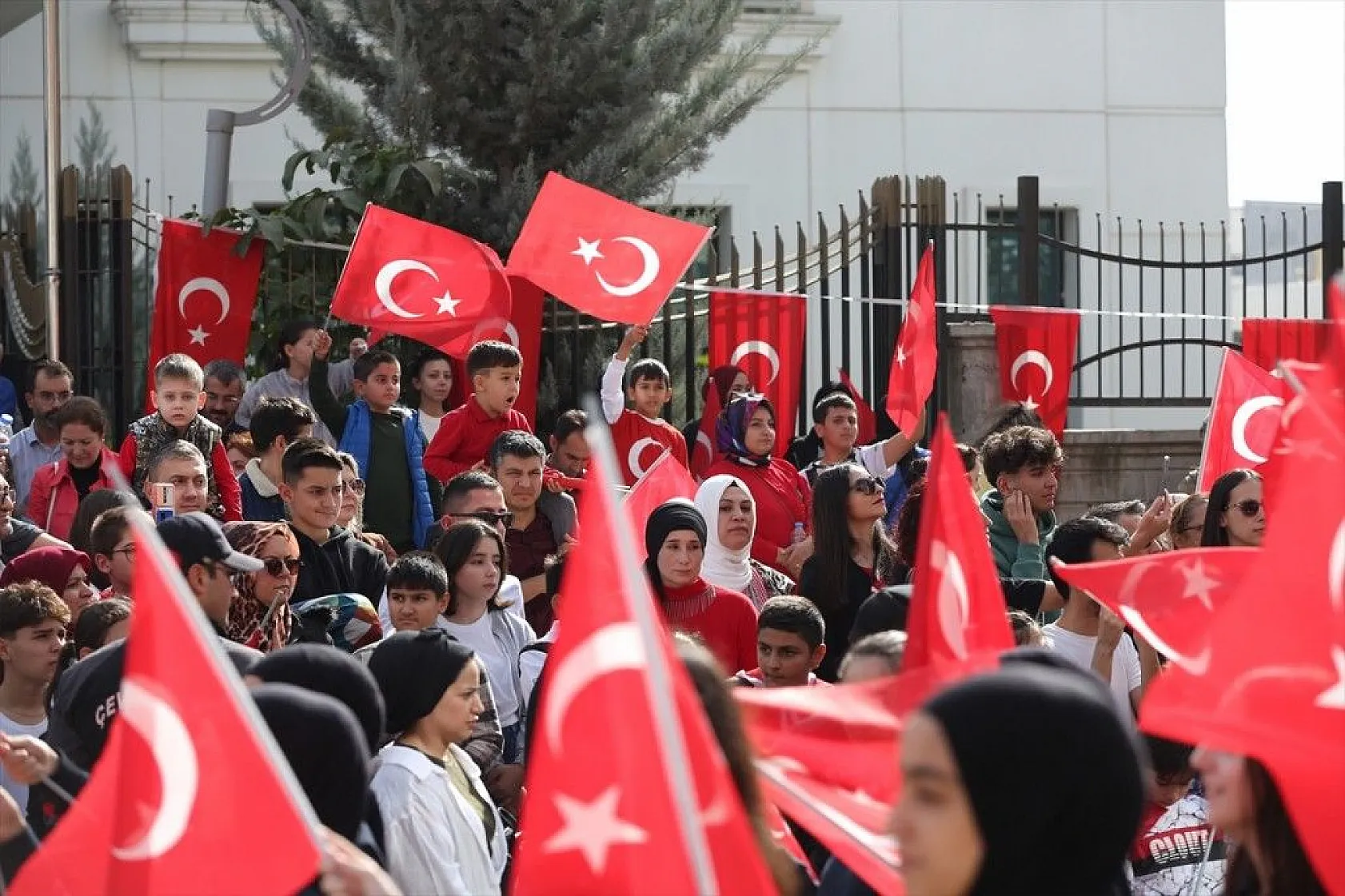 Cumhuriyet'in 100. yılı coşkuyla kutlandı